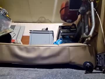 Icomhard Chaturbate stream image from October 17, 2025