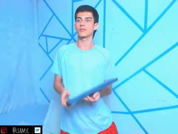Liam_Scott77 Chaturbate stream image from October 17, 2025