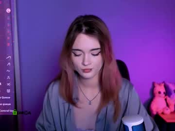 Liana_Kisses Chaturbate stream image from October 17, 2025