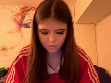 Sharieskalicky Chaturbate stream image from October 17, 2025