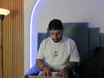 Dereck_Fiore Chaturbate stream image from October 17, 2025