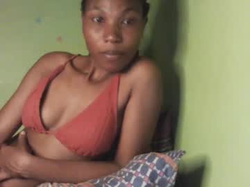 Sweetcandy910 Chaturbate stream image from October 17, 2025