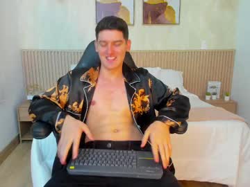 Valentino_Cerati Chaturbate stream image from October 17, 2025