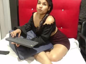 Canelapurple_28 Chaturbate stream image from October 17, 2025