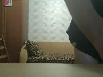 Dron8700 Chaturbate stream image from October 17, 2025