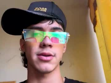 Eminem597918 Chaturbate stream image from October 17, 2025