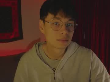 Estmonnn Chaturbate stream image from October 17, 2025