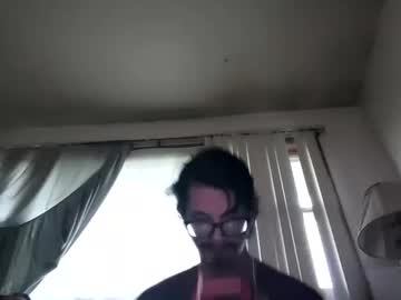 Kumngoe Chaturbate stream image from October 17, 2025