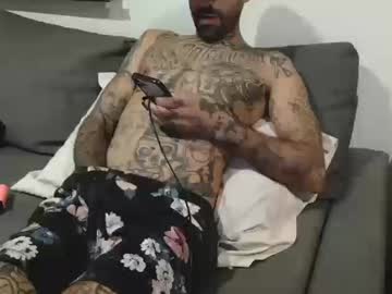 Badcouple_ Chaturbate stream image from October 18, 2025