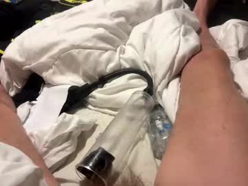 The909 Chaturbate stream image from October 18, 2025