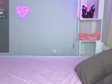 Nikkikiss__ Chaturbate stream image from October 18, 2025