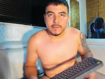 Axel_Fox21 Chaturbate stream image from October 18, 2025
