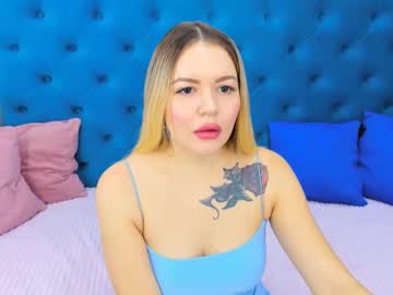 Spicypreggo Chaturbate stream image from October 18, 2025