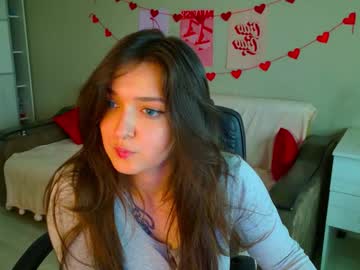 Purple_Averge Chaturbate stream image from October 18, 2025