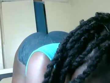 Elvier_Pretty Chaturbate stream image from October 18, 2025