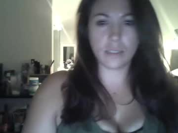 Rnrbeauty99 Chaturbate stream image from October 18, 2025