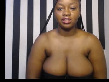 Queenofalltest Chaturbate stream image from October 18, 2025