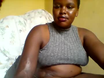 Cutiebebi Chaturbate stream image from October 18, 2025