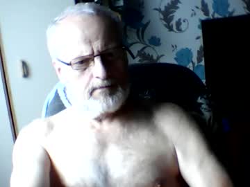 Hedgehog61 Chaturbate stream image from October 18, 2025
