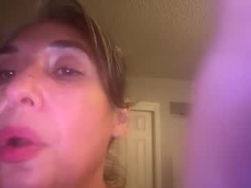 Miz2lips Chaturbate stream image from October 18, 2025