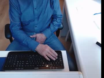 Dutchpornking2 Chaturbate stream image from October 18, 2025