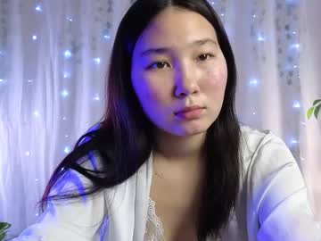 Yoon_Mii Chaturbate stream image from October 18, 2025