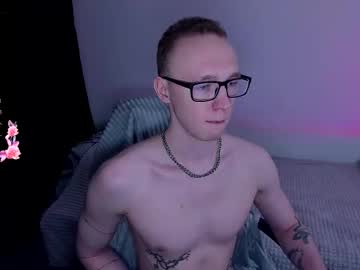 Alex_Silent Chaturbate stream image from October 18, 2025