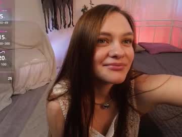 Lannabannana Chaturbate stream image from October 18, 2025