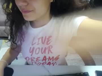 Velvet_Moon_V Chaturbate stream image from October 18, 2025