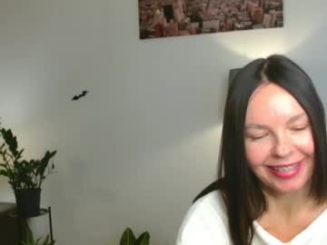 Little_Nicole_ Chaturbate stream image from October 18, 2025