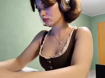 Thorashortle Chaturbate stream image from October 18, 2025