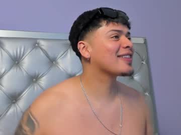 Drakenn_ Chaturbate stream image from October 18, 2025