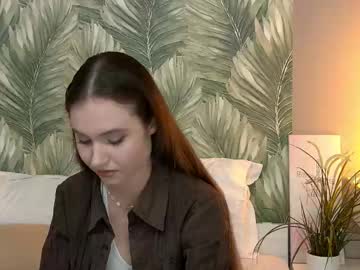 Leelasmit Chaturbate stream image from October 18, 2025