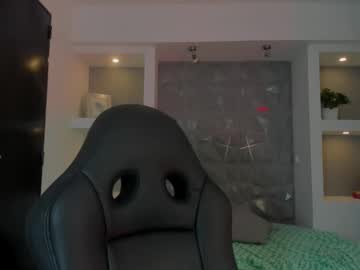 Lunae_555 Chaturbate stream image from October 18, 2025