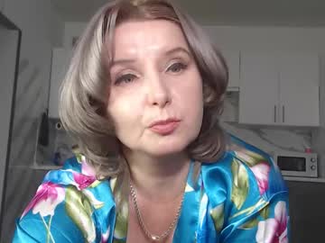 Vikaohair Chaturbate stream image from October 18, 2025