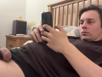 Yesimlonely Chaturbate stream image from October 18, 2025