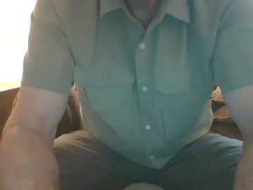 Bizzybeejc Chaturbate stream image from October 18, 2025
