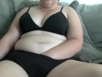 Lucygirl20 Chaturbate stream image from October 18, 2025