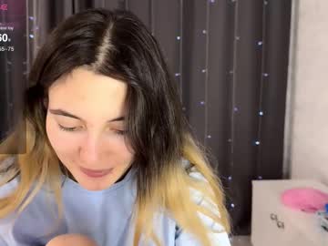 Asya_Foxy Chaturbate stream image from October 18, 2025