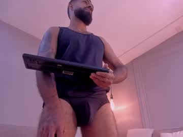 Kylliamlevis Chaturbate stream image from October 18, 2025