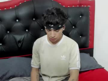 Thiago_Divine_Anki Chaturbate stream image from October 18, 2025