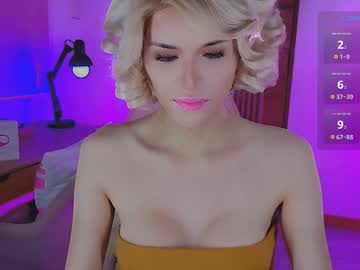 Brionatop Chaturbate stream image from October 19, 2025