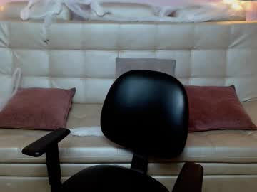 Nato_Evans Chaturbate stream image from October 19, 2025