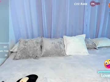 Aliceeshy Chaturbate stream image from October 19, 2025