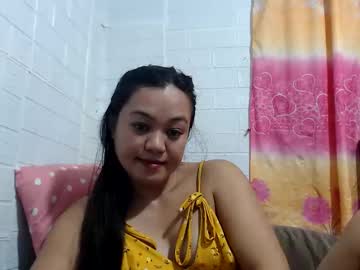 Funluvnpinay4u Chaturbate stream image from October 19, 2025