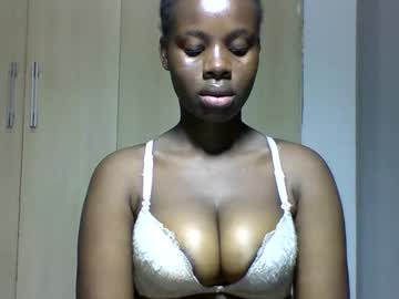 Squiter_Girlie Chaturbate stream image from October 19, 2025