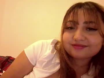 Emily_Ravee Chaturbate stream image from October 19, 2025