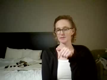Vimonroe Chaturbate stream image from October 19, 2025