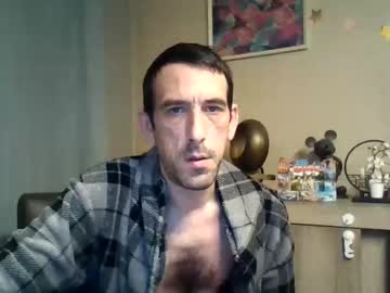 Skinnybigcock2 Chaturbate stream image from October 19, 2025