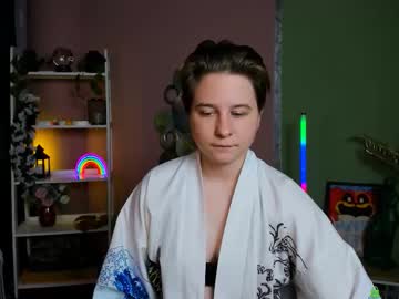 Luna_Blooming Chaturbate stream image from October 19, 2025